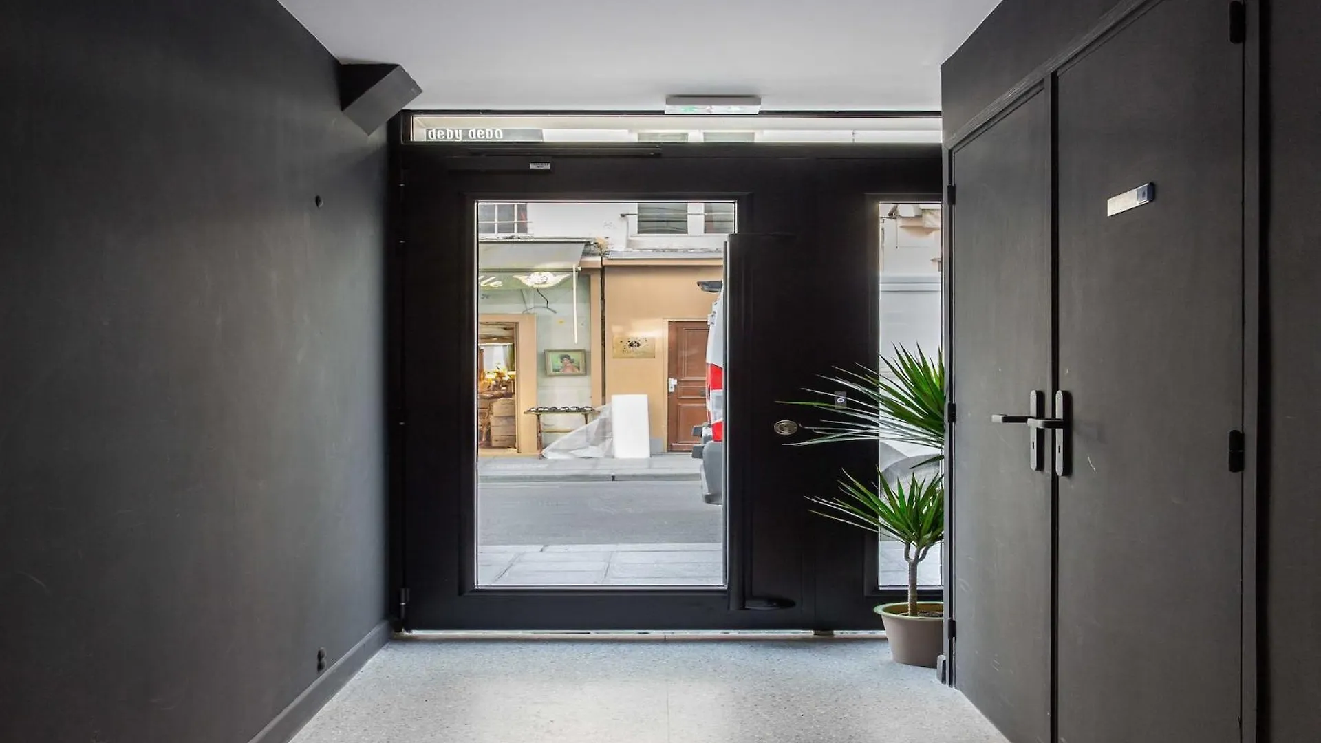 Magnificent 1Br 4P Apartment - Montorgueil 9 Paris